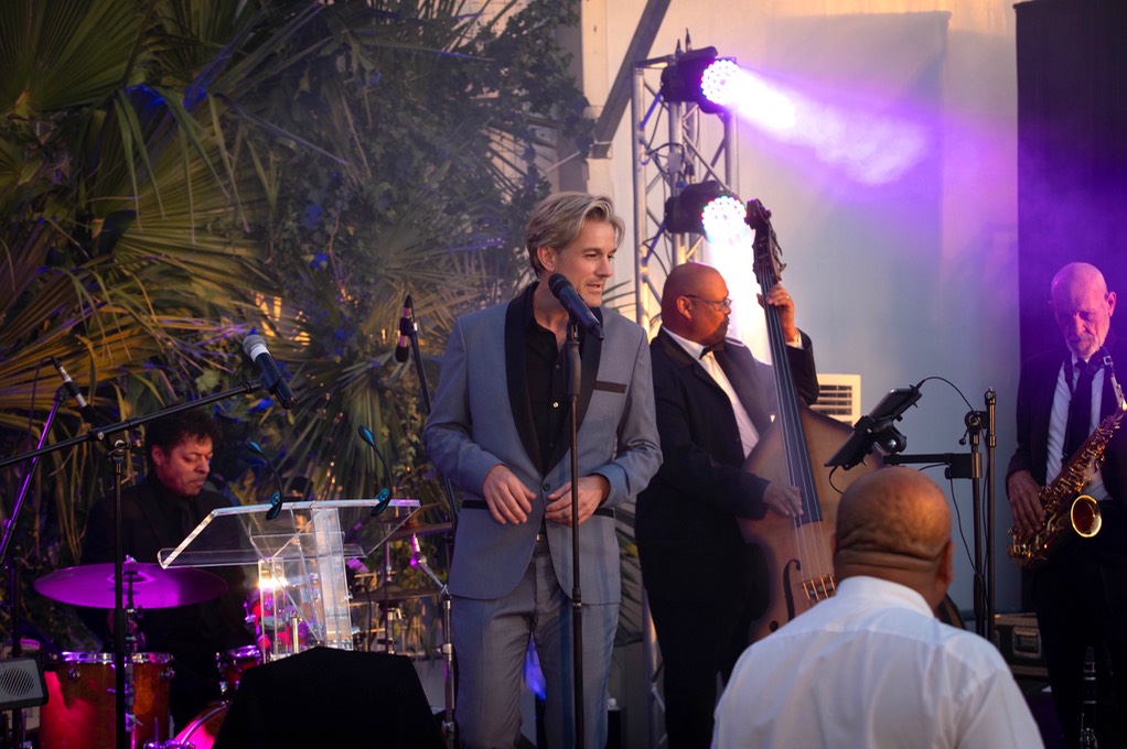 International Singer Ike Moriz corporate entertainment swing band Cape Town Johannesburg Stellenbosch Mediclinic launch 2019 live jazz quintet Sinatra Bublé